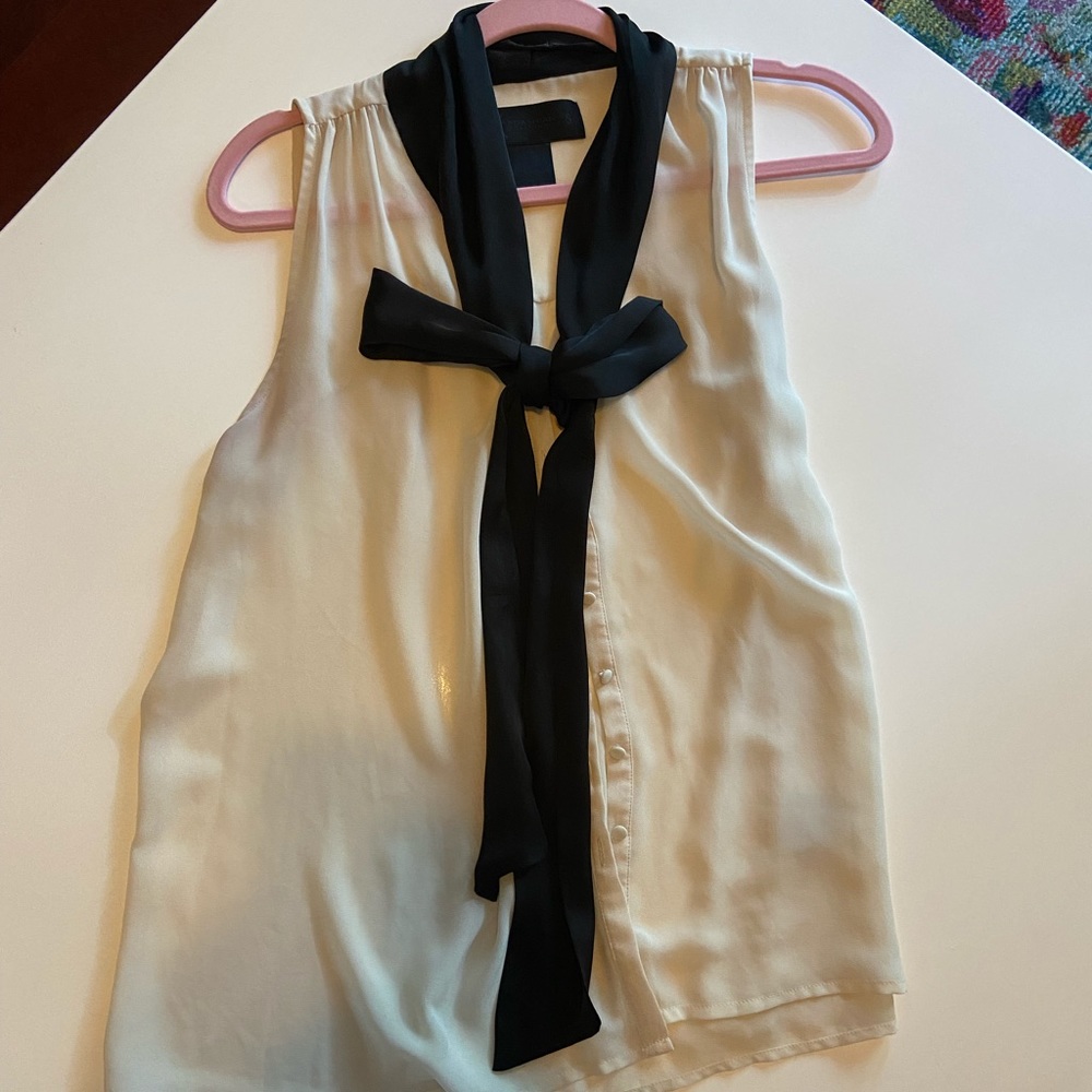 Kardashian Kollection black and white blouse